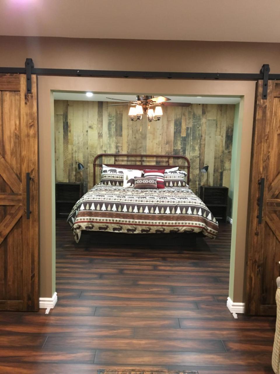 וולינגטון The Village Suites מראה חיצוני תמונה