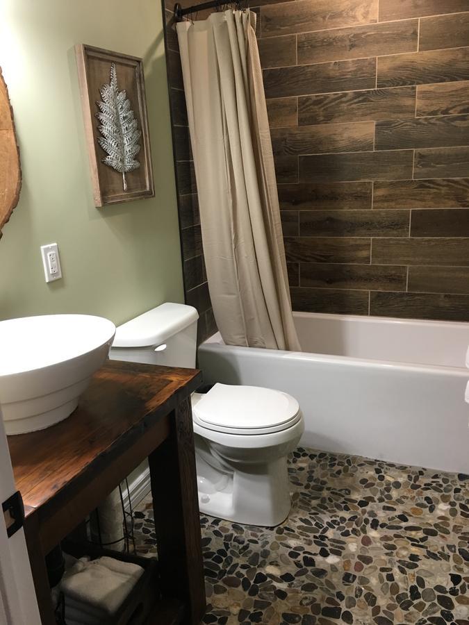 וולינגטון The Village Suites מראה חיצוני תמונה